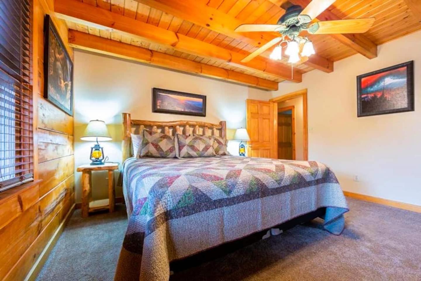 Pigeonforge Cabin Game Roomdog Friendlyhot Tub Pigeon Forge Buitenkant foto